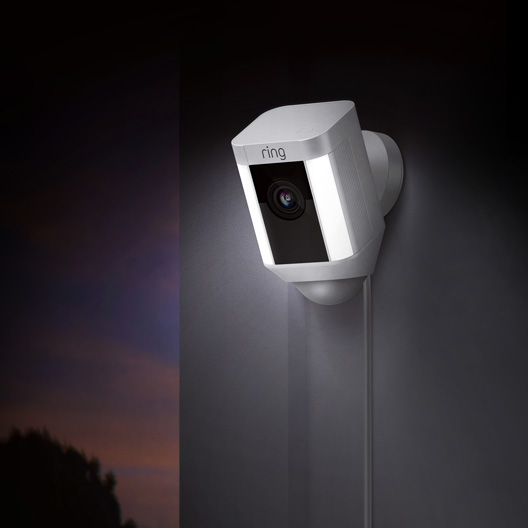 ring-spotlight-wired-camera-feature-1